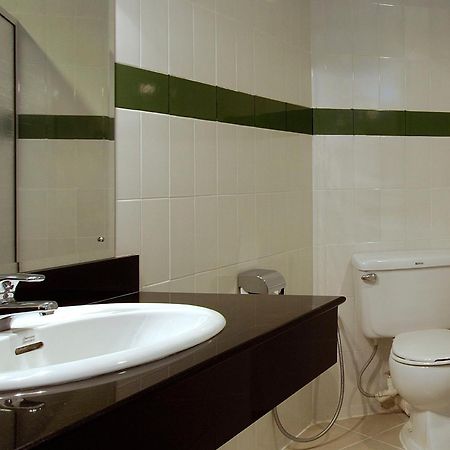 Berjaya Hotel Colombo Dehiwala-Mount Lavinia Buitenkant foto