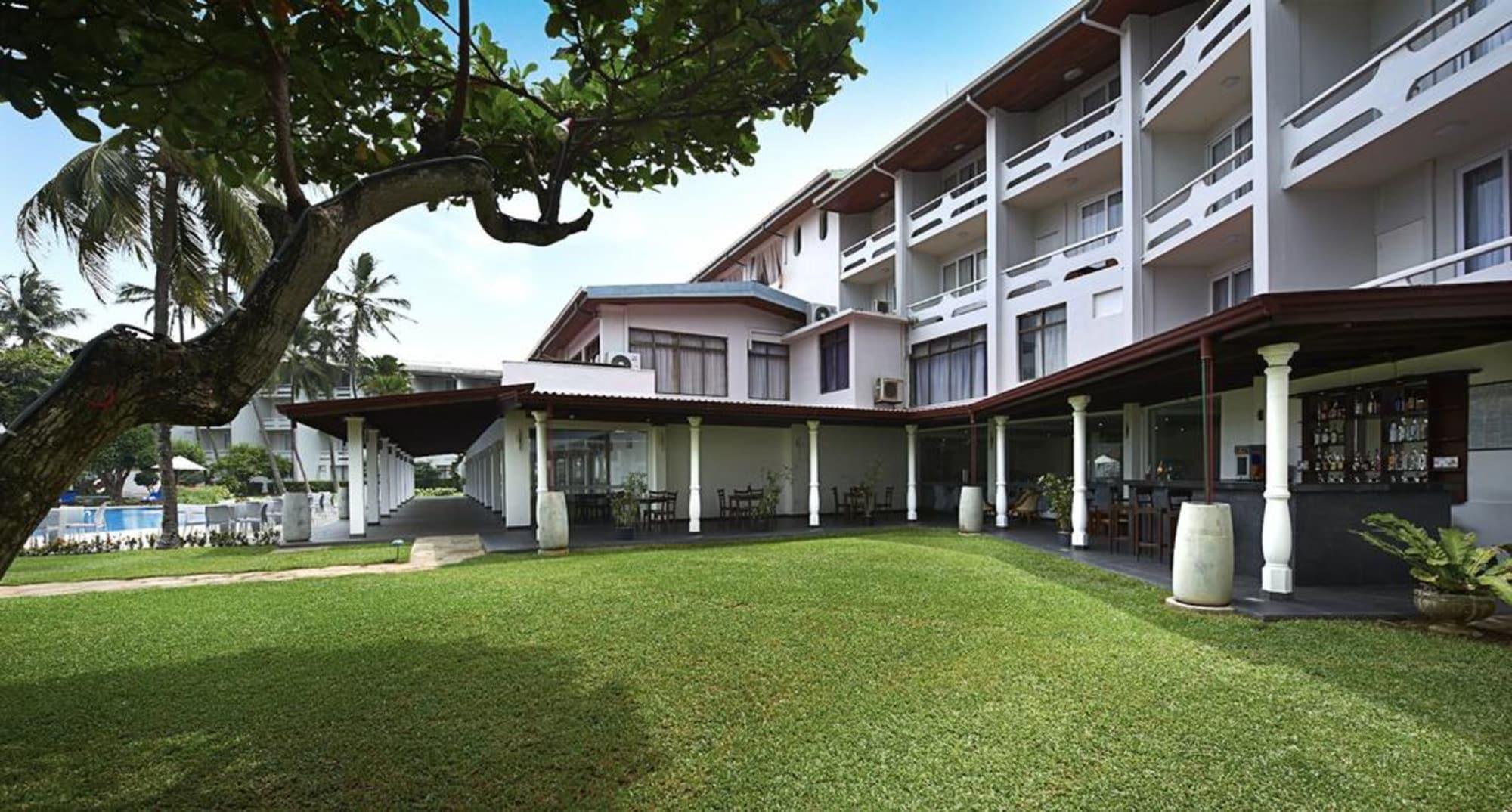 Berjaya Hotel Colombo Dehiwala-Mount Lavinia Buitenkant foto
