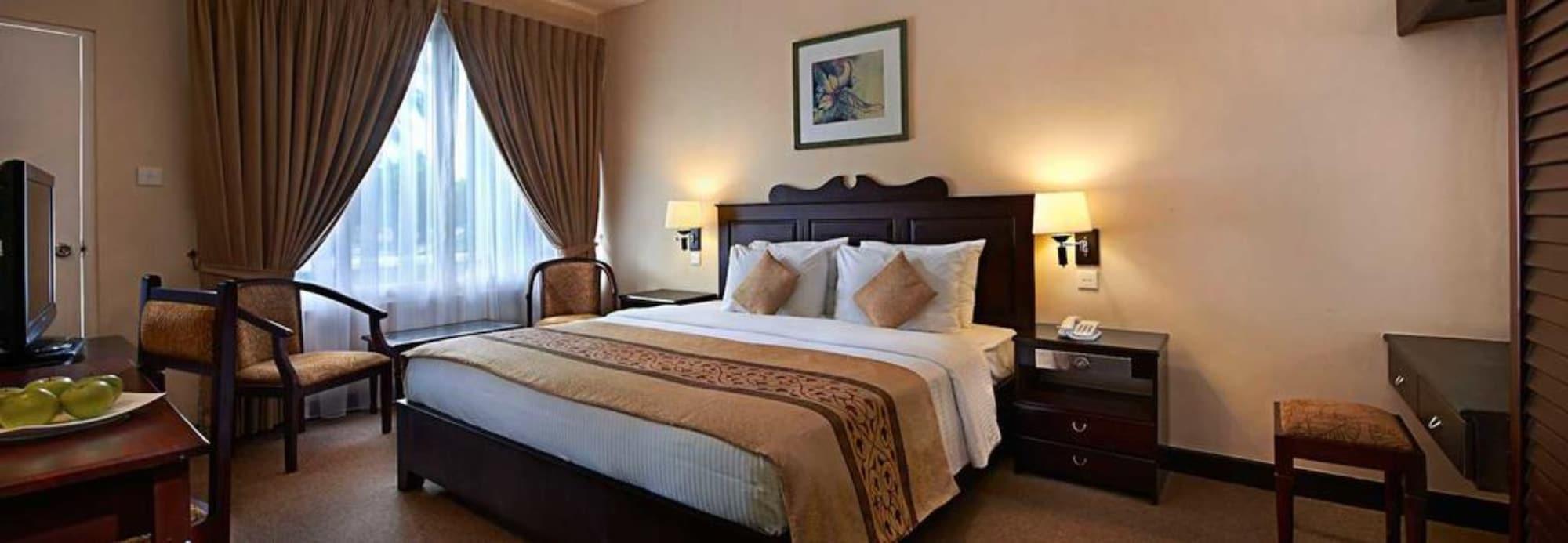 Berjaya Hotel Colombo Dehiwala-Mount Lavinia Buitenkant foto