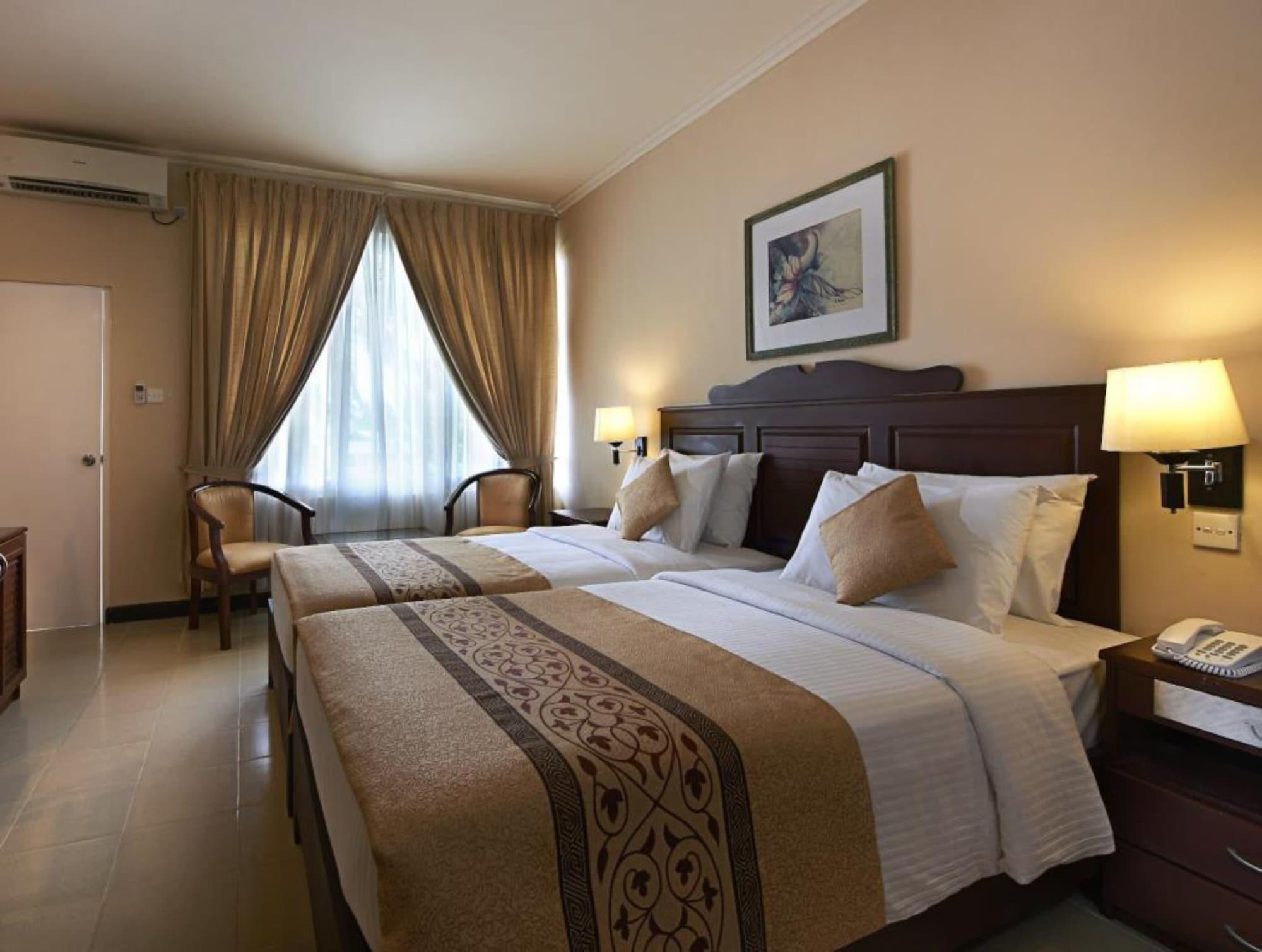 Berjaya Hotel Colombo Dehiwala-Mount Lavinia Buitenkant foto