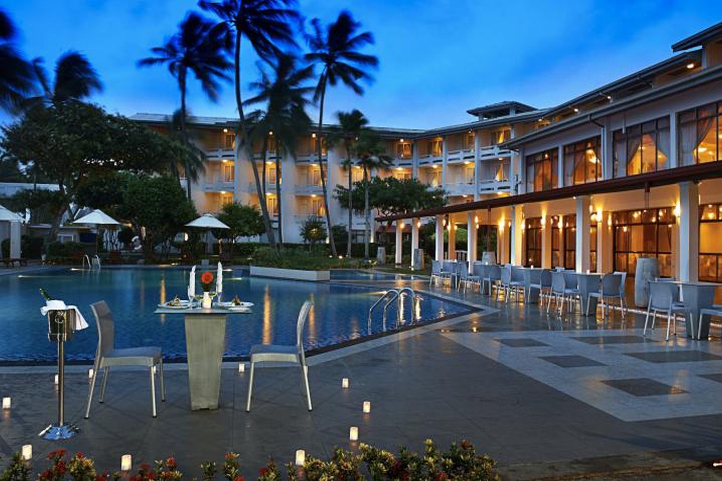 Berjaya Hotel Colombo Dehiwala-Mount Lavinia Buitenkant foto