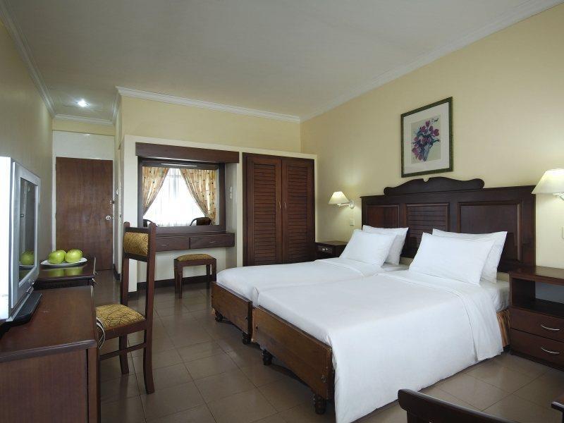 Berjaya Hotel Colombo Dehiwala-Mount Lavinia Buitenkant foto