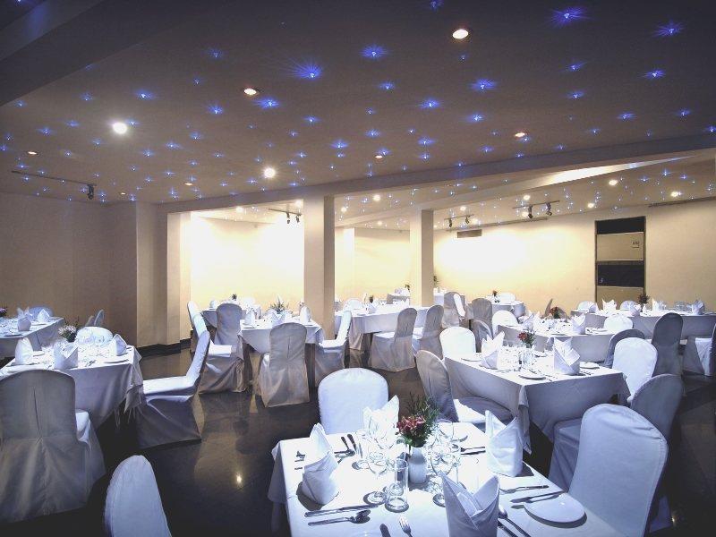 Berjaya Hotel Colombo Dehiwala-Mount Lavinia Buitenkant foto
