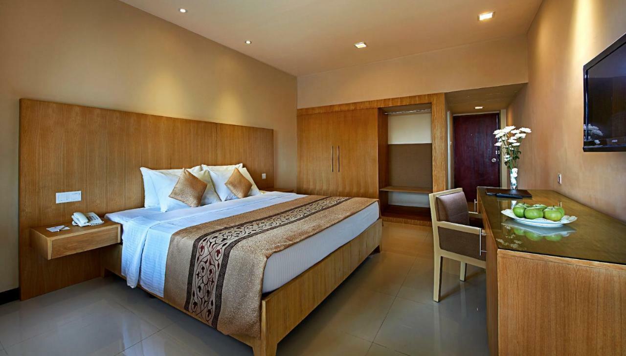 Berjaya Hotel Colombo Dehiwala-Mount Lavinia Buitenkant foto