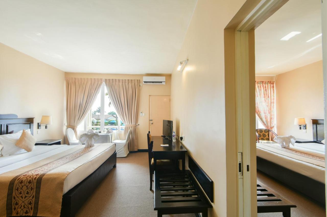 Berjaya Hotel Colombo Dehiwala-Mount Lavinia Buitenkant foto